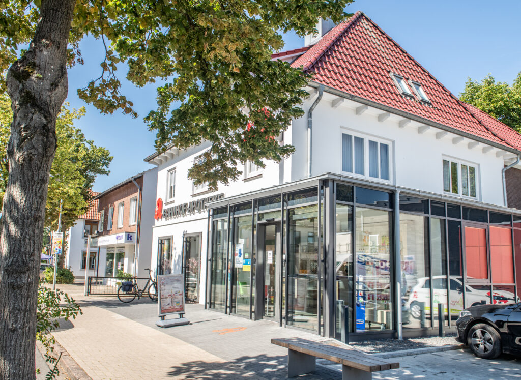 Filiale der Bahnhof-Apotheke von Außen